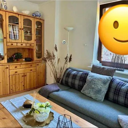 Zwei Und Luxus Mit Garten شقة